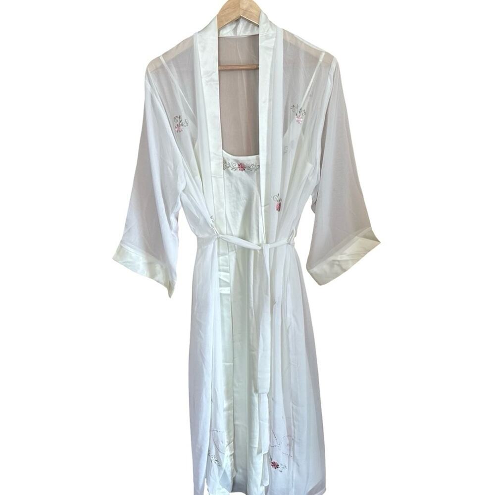 NWT Satin Slip Nightgown Lingerie & Robe Set- cream with Floral Embroidery Sz L